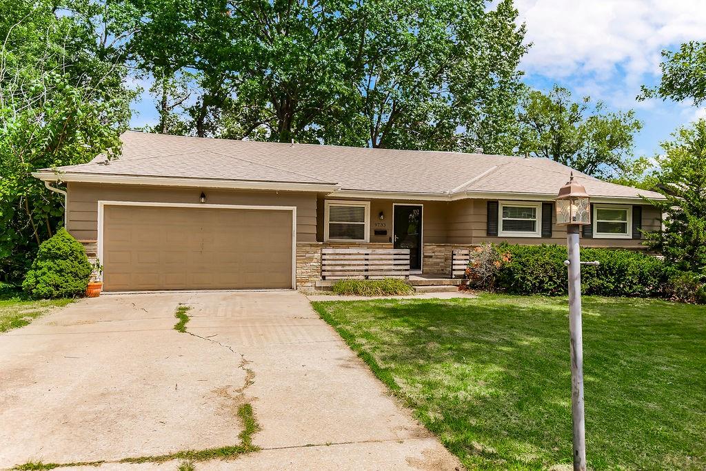 Listing Photo MLS #HMS2631170