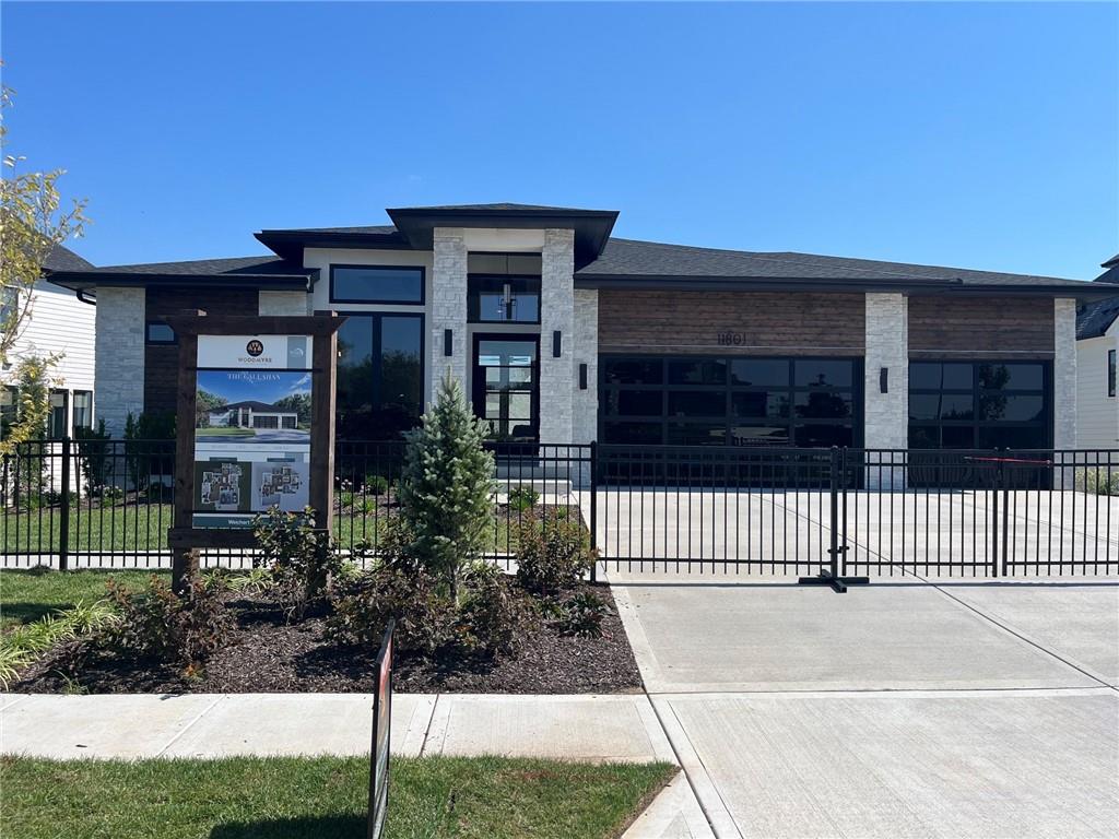 Listing Photo MLS #HMS2631179