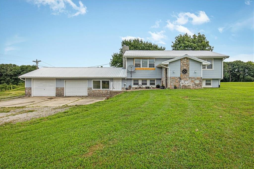 Listing Photo MLS #HMS2631256