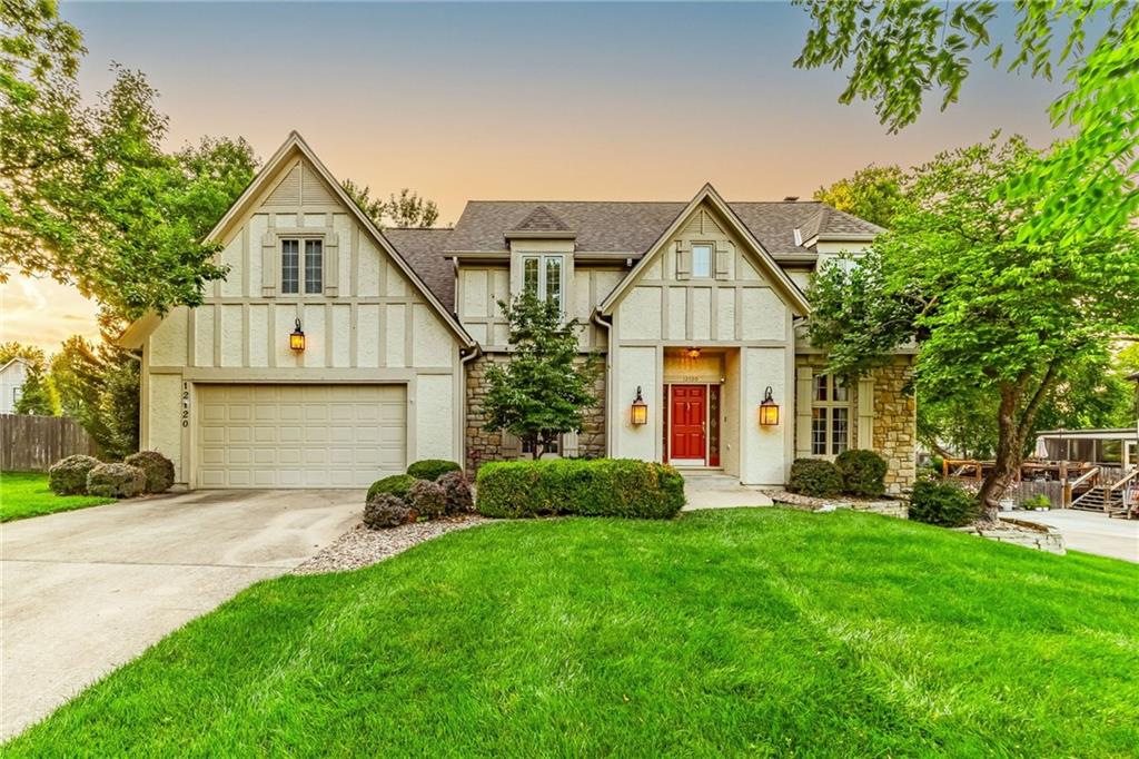 Listing Photo MLS #HMS2631329
