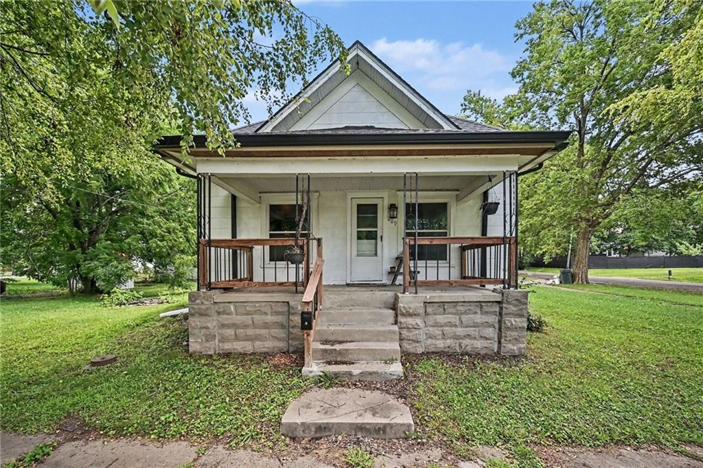 Listing Photo MLS #HMS2631477