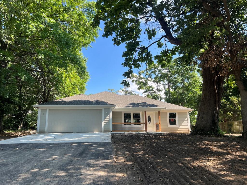 Listing Photo MLS #HMS2631480