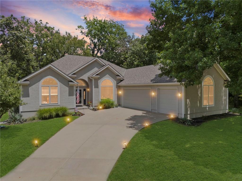 Listing Photo MLS #HMS2631573