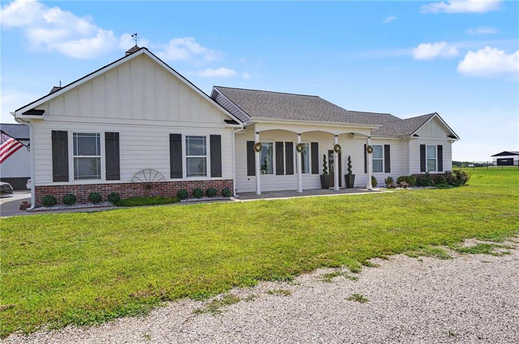 Listing Photo MLS #HMS2631647