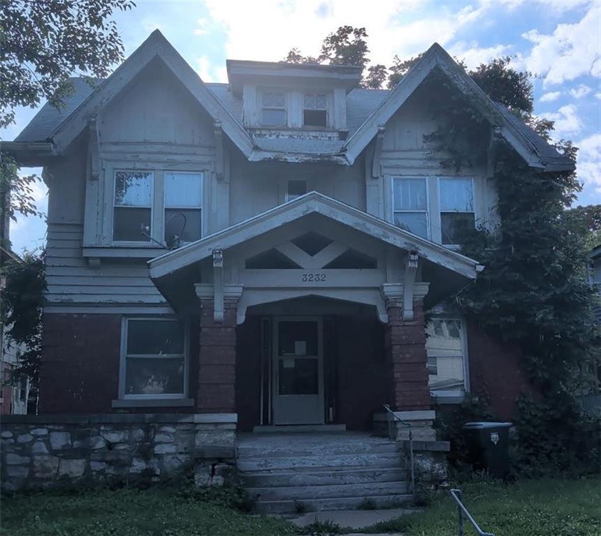 Listing Photo MLS #HMS2631706
