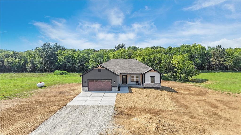 Listing Photo MLS #HMS2631717