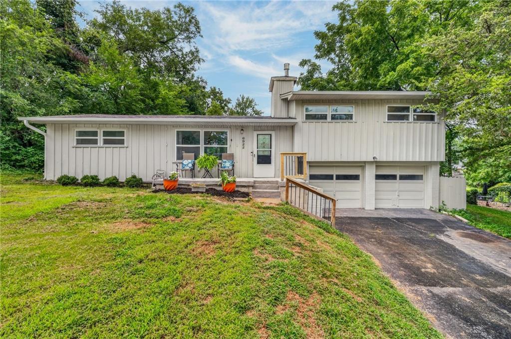 Listing Photo MLS #HMS2631880