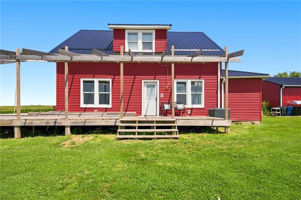Listing Photo MLS #HMS2631929