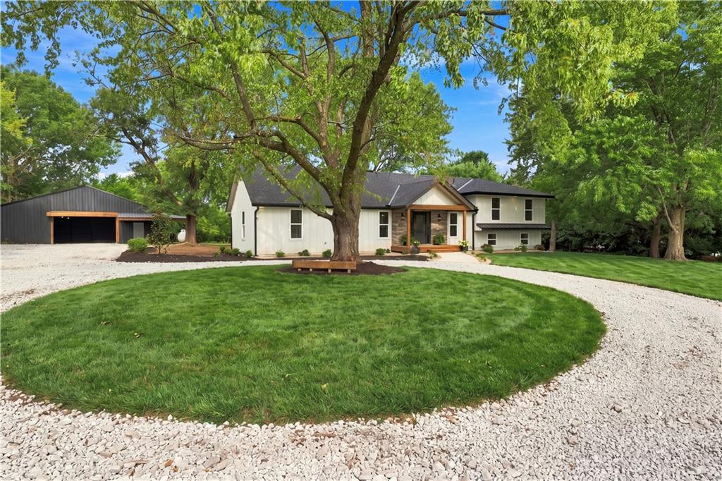 Listing Photo MLS #HMS2632032
