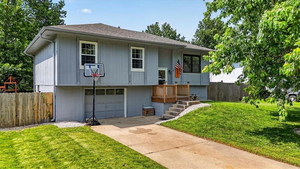 Listing Photo MLS #HMS2632307