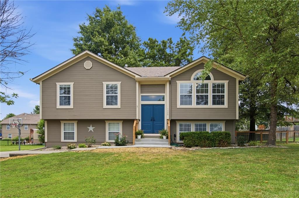 Listing Photo MLS #HMS2632329