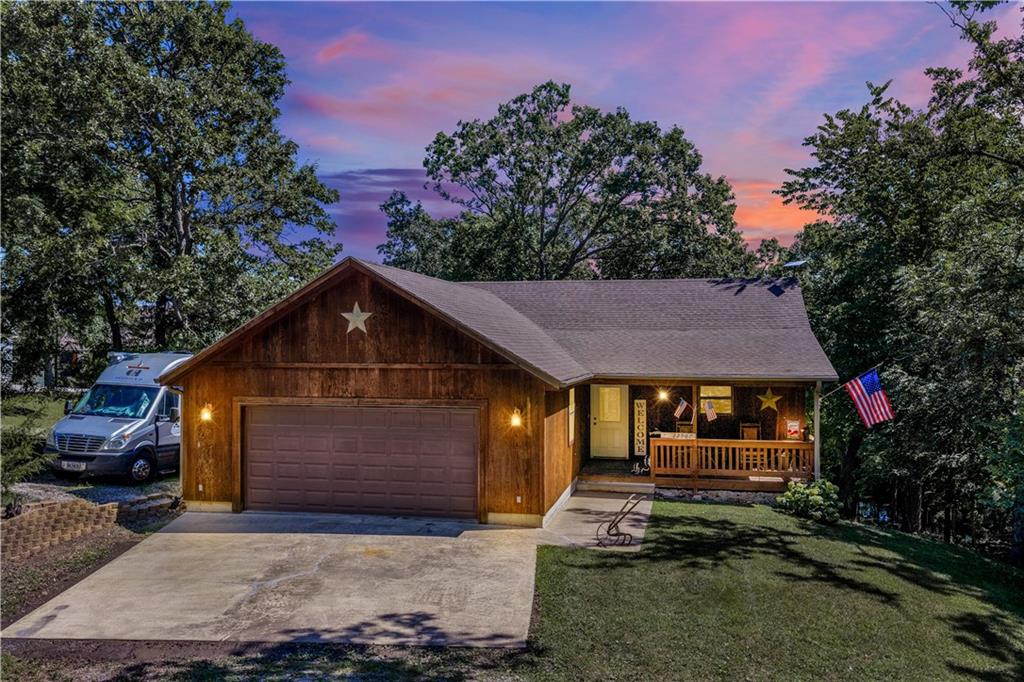 Listing Photo MLS #HMS2632409