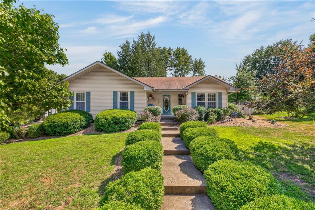 Listing Photo MLS #HMS2632727