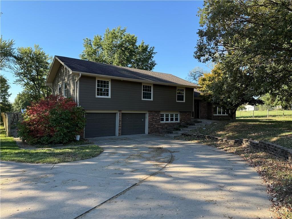 Listing Photo MLS #HMS2632830