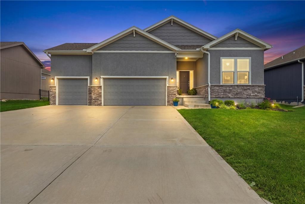 Listing Photo MLS #HMS2632843