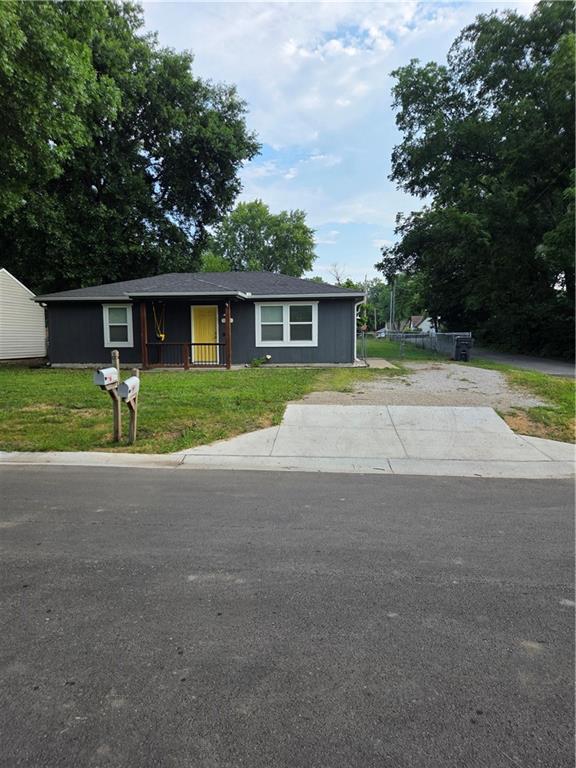 Listing Photo MLS #HMS2632855