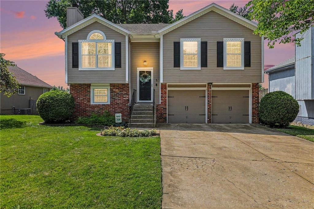 Listing Photo MLS #HMS2632925