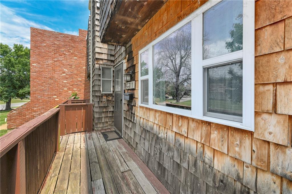 Listing Photo MLS #HMS2632981