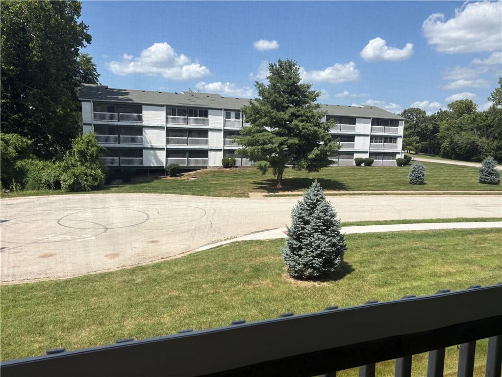 Listing Photo MLS #HMS2633011