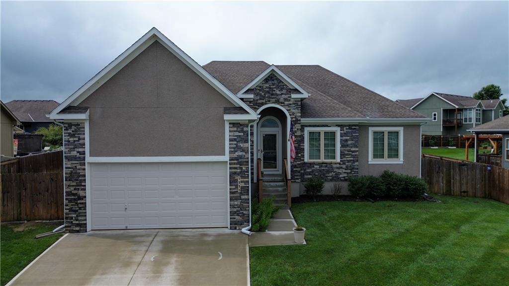 Listing Photo MLS #HMS2633125