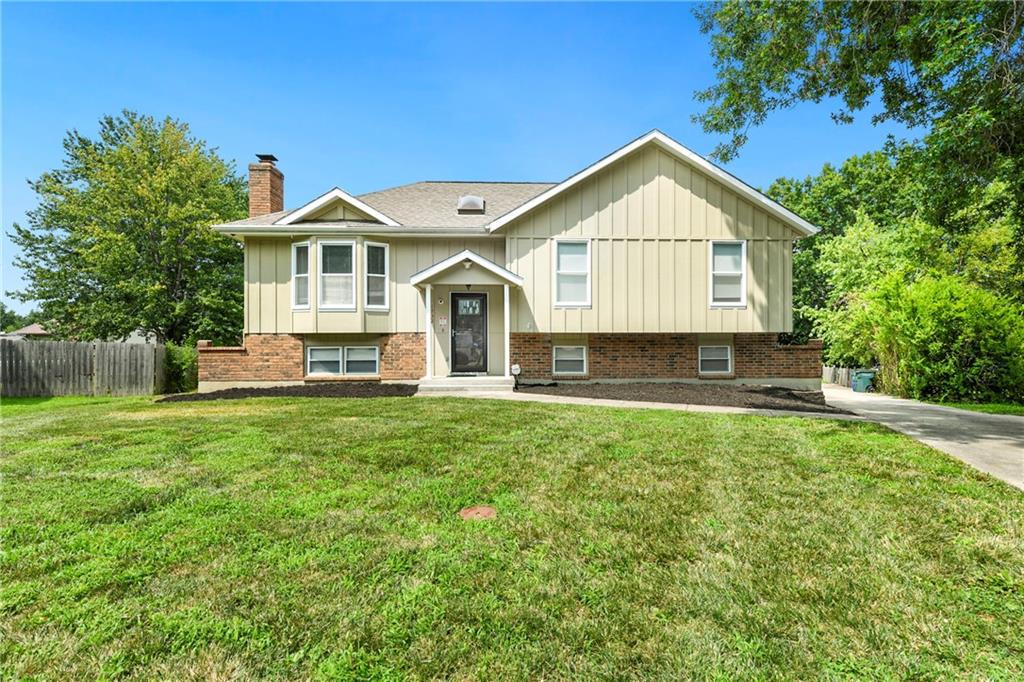 Listing Photo MLS #HMS2633188