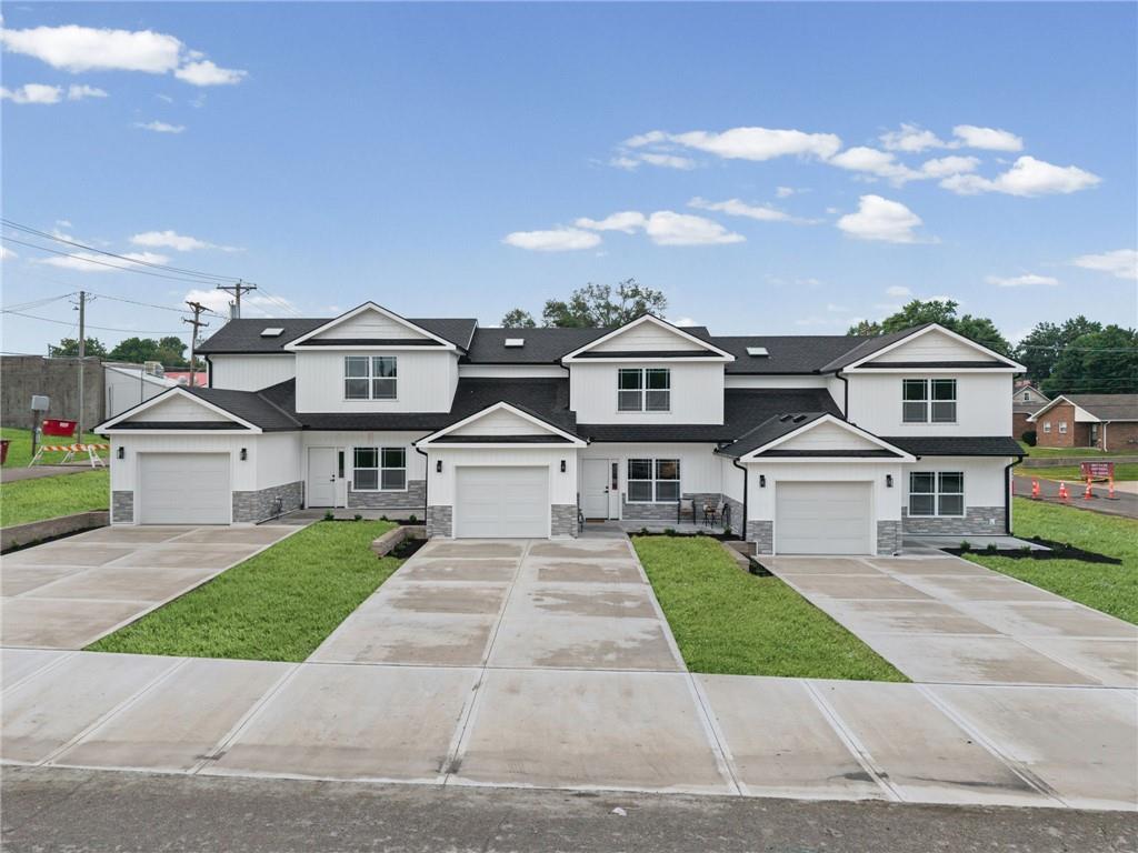 Listing Photo MLS #HMS2633207