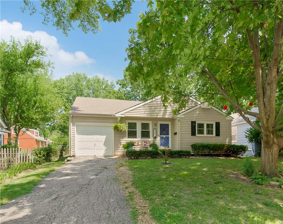 Listing Photo MLS #HMS2633268
