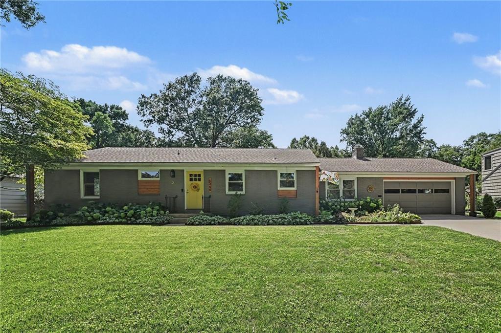 Listing Photo MLS #HMS2633391