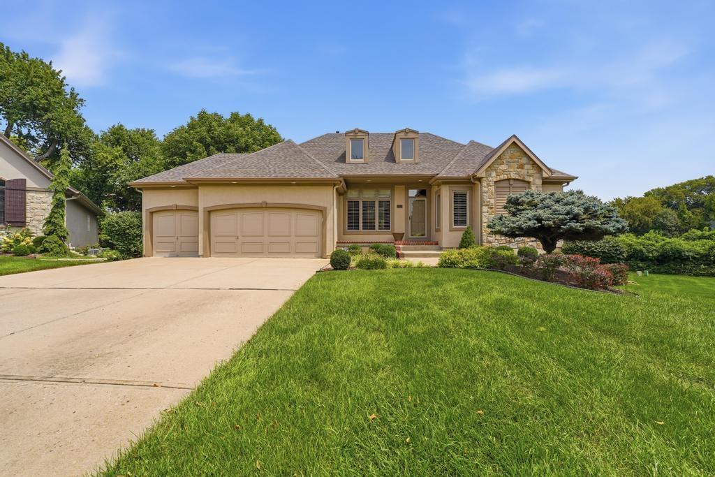 Listing Photo MLS #HMS2633501