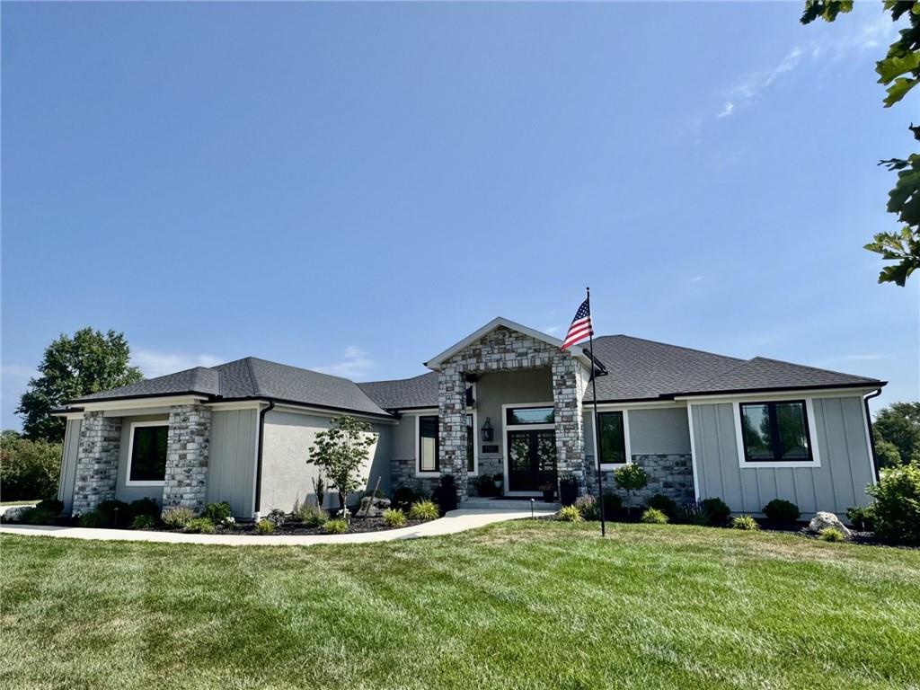 Listing Photo MLS #HMS2633543