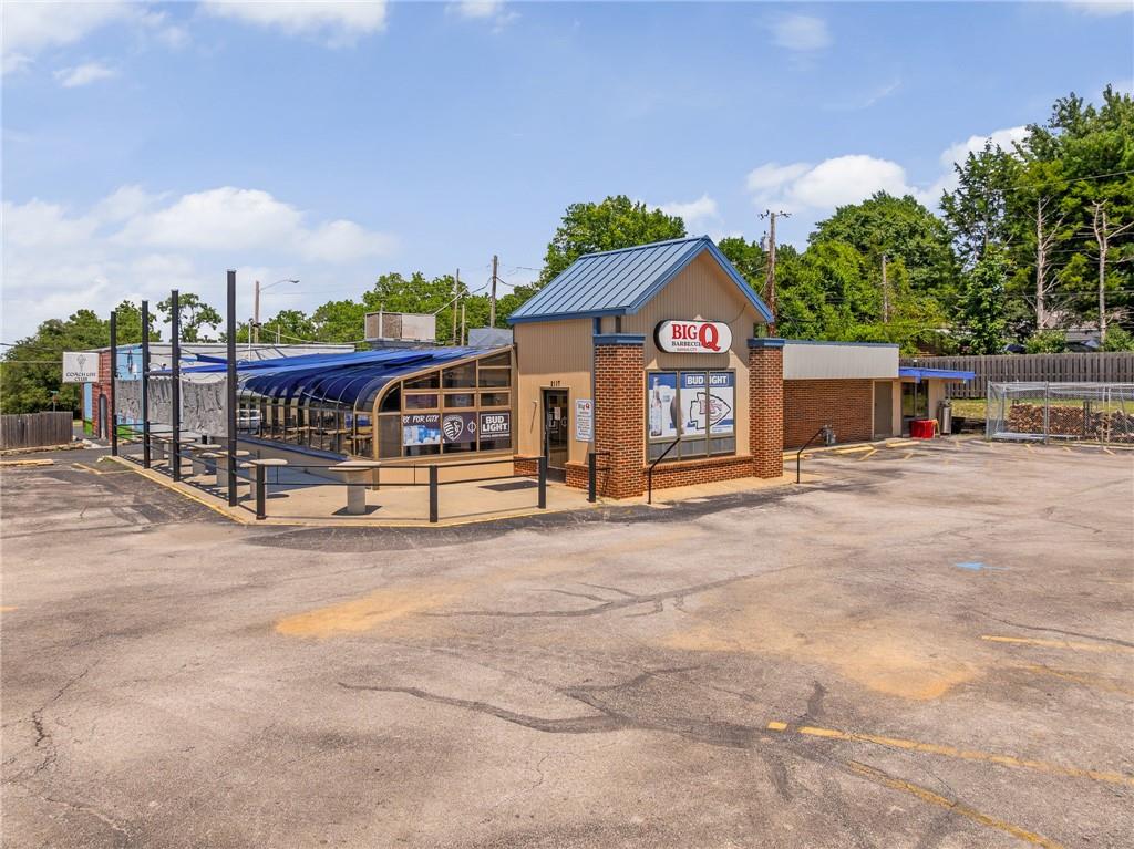 Listing Photo MLS #HMS2633695