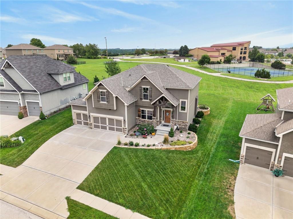 Listing Photo MLS #HMS2633705