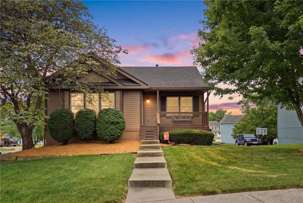 Listing Photo MLS #HMS2633714