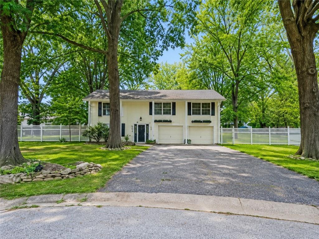 Listing Photo MLS #HMS2633804