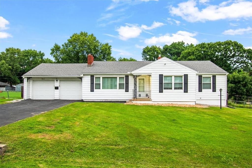 Listing Photo MLS #HMS2633805