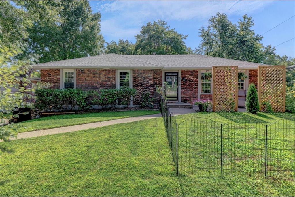 Listing Photo MLS #HMS2633836