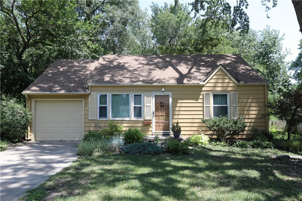 Listing Photo MLS #HMS2633890