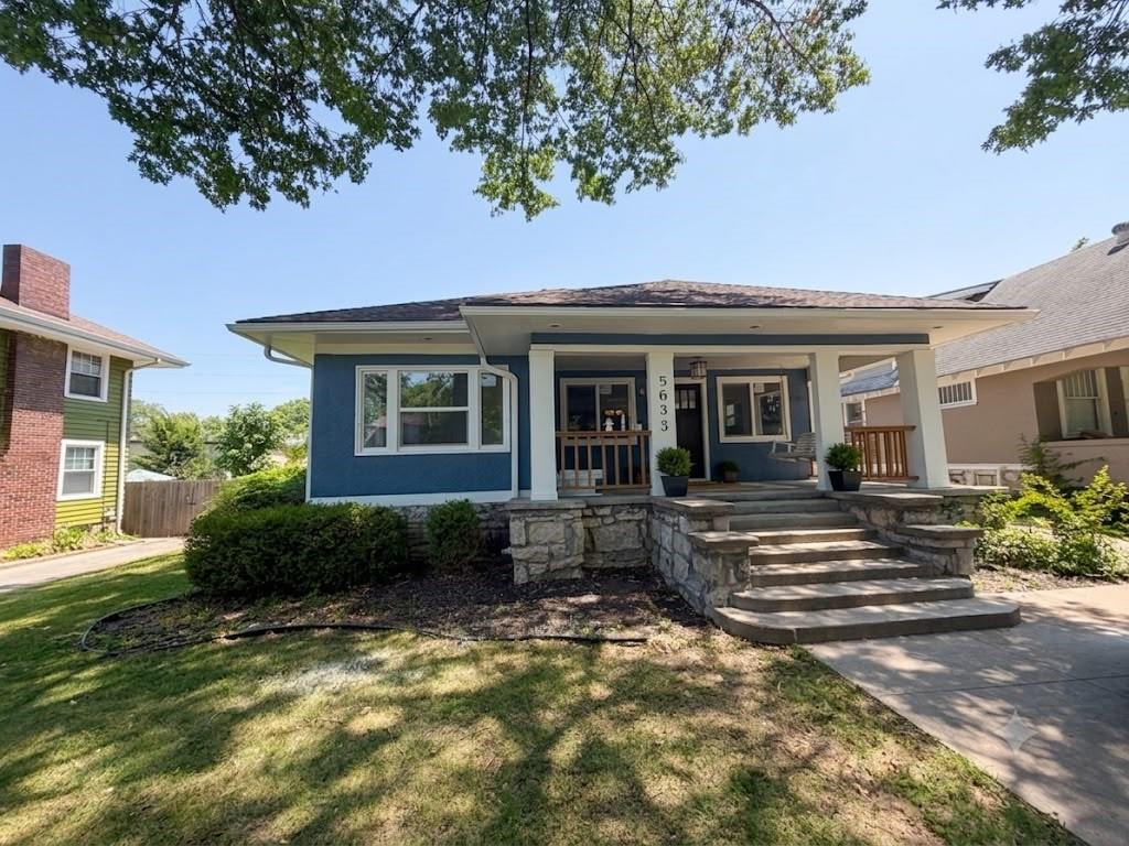Listing Photo MLS #HMS2633897