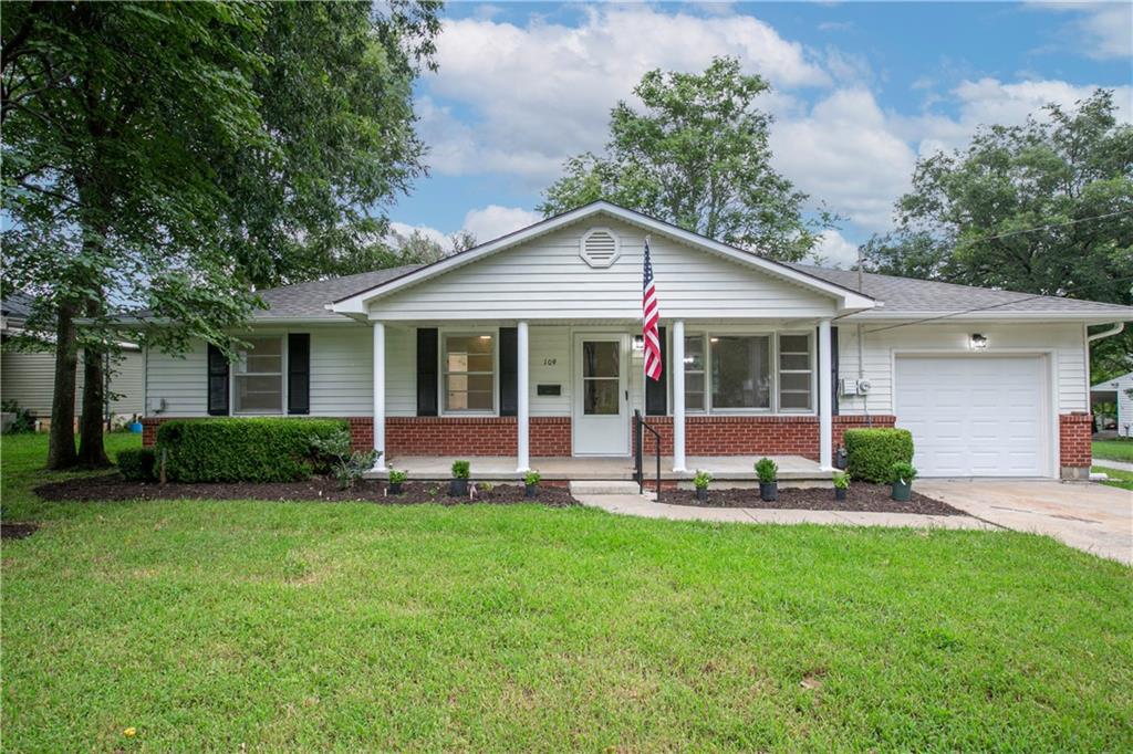 Listing Photo MLS #HMS2633941