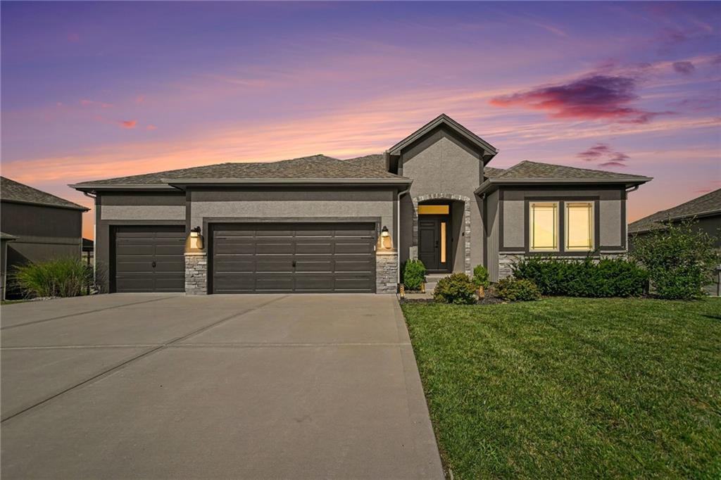 Listing Photo MLS #HMS2634068