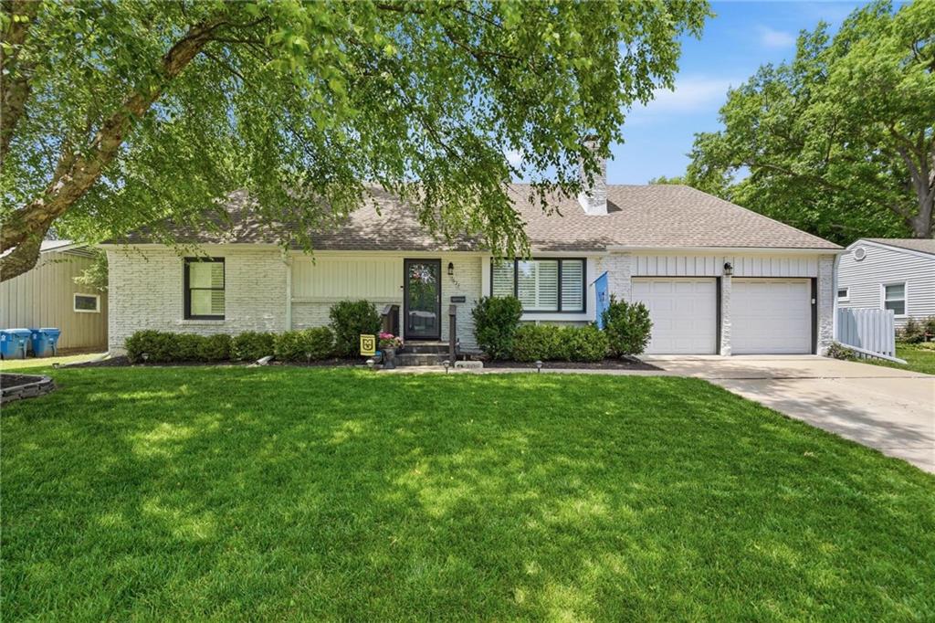 Listing Photo MLS #HMS2634070
