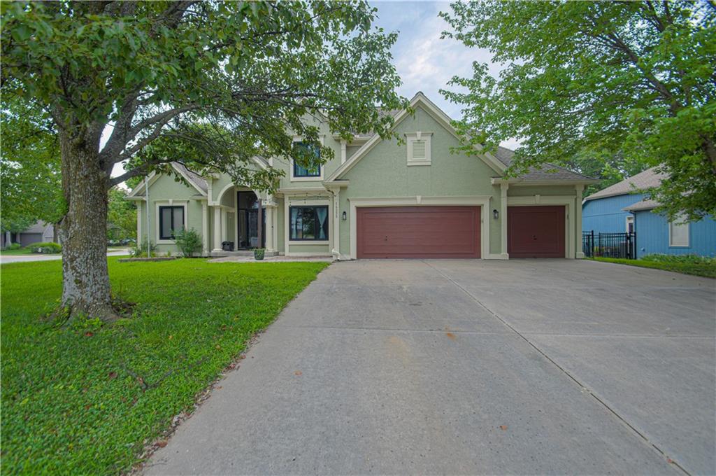 Listing Photo MLS #HMS2634130