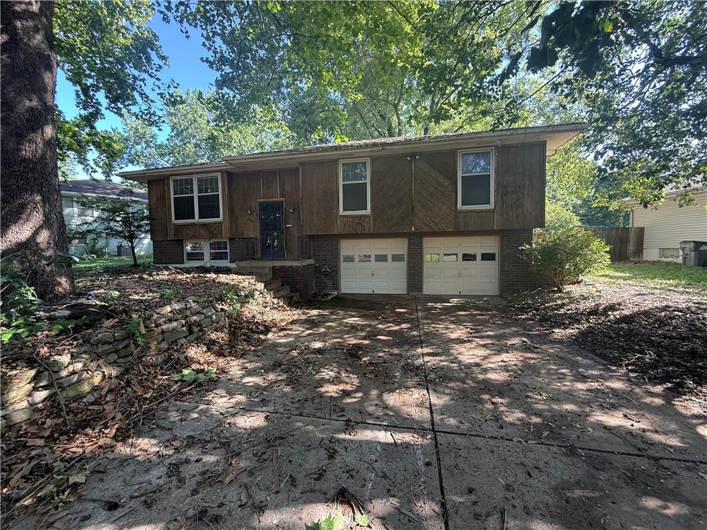 Listing Photo MLS #HMS2634133