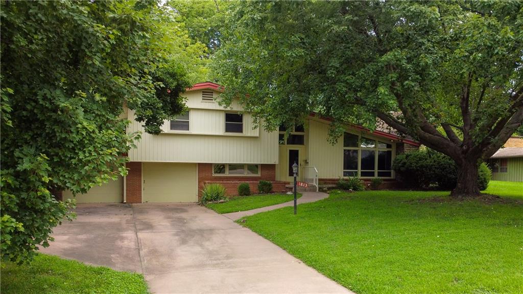 Listing Photo MLS #HMS2634144