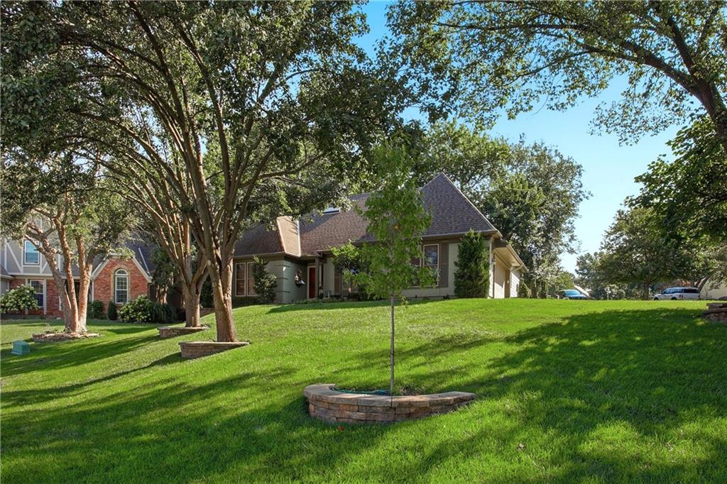 Listing Photo MLS #HMS2634150