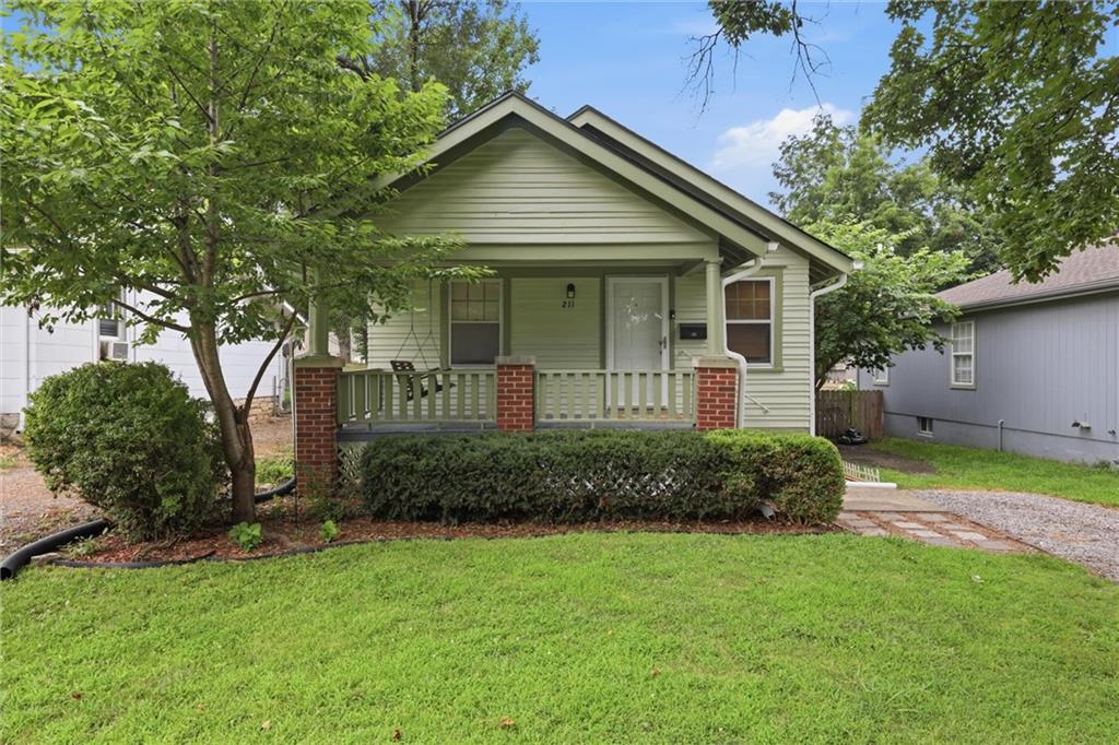 Listing Photo MLS #HMS2634199