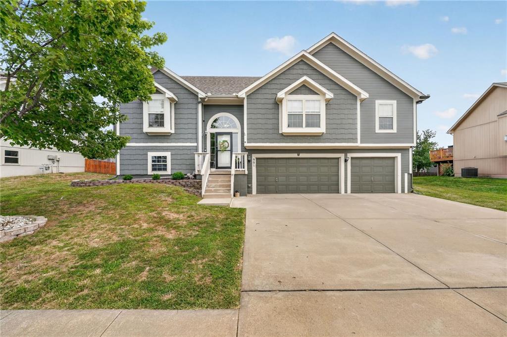 Listing Photo MLS #HMS2634244