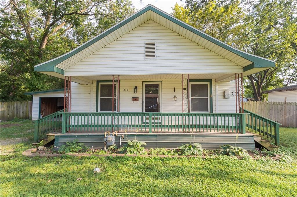 Listing Photo MLS #HMS2634284