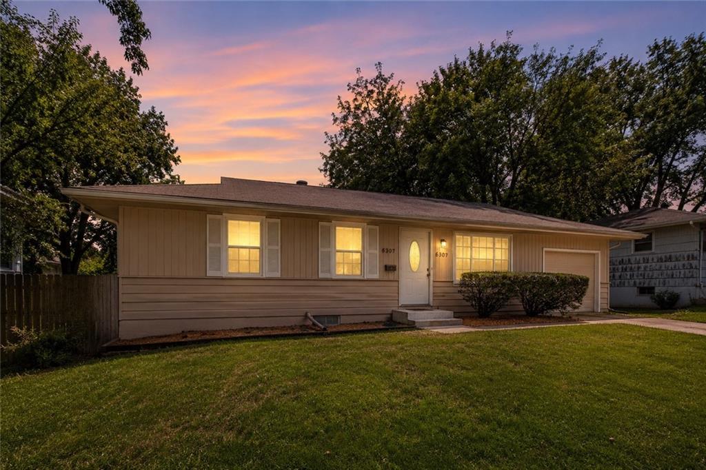 Listing Photo MLS #HMS2634299