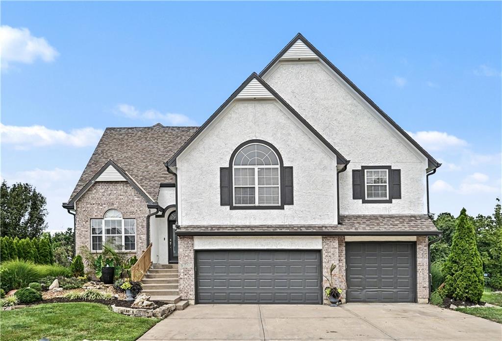 Listing Photo MLS #HMS2634334